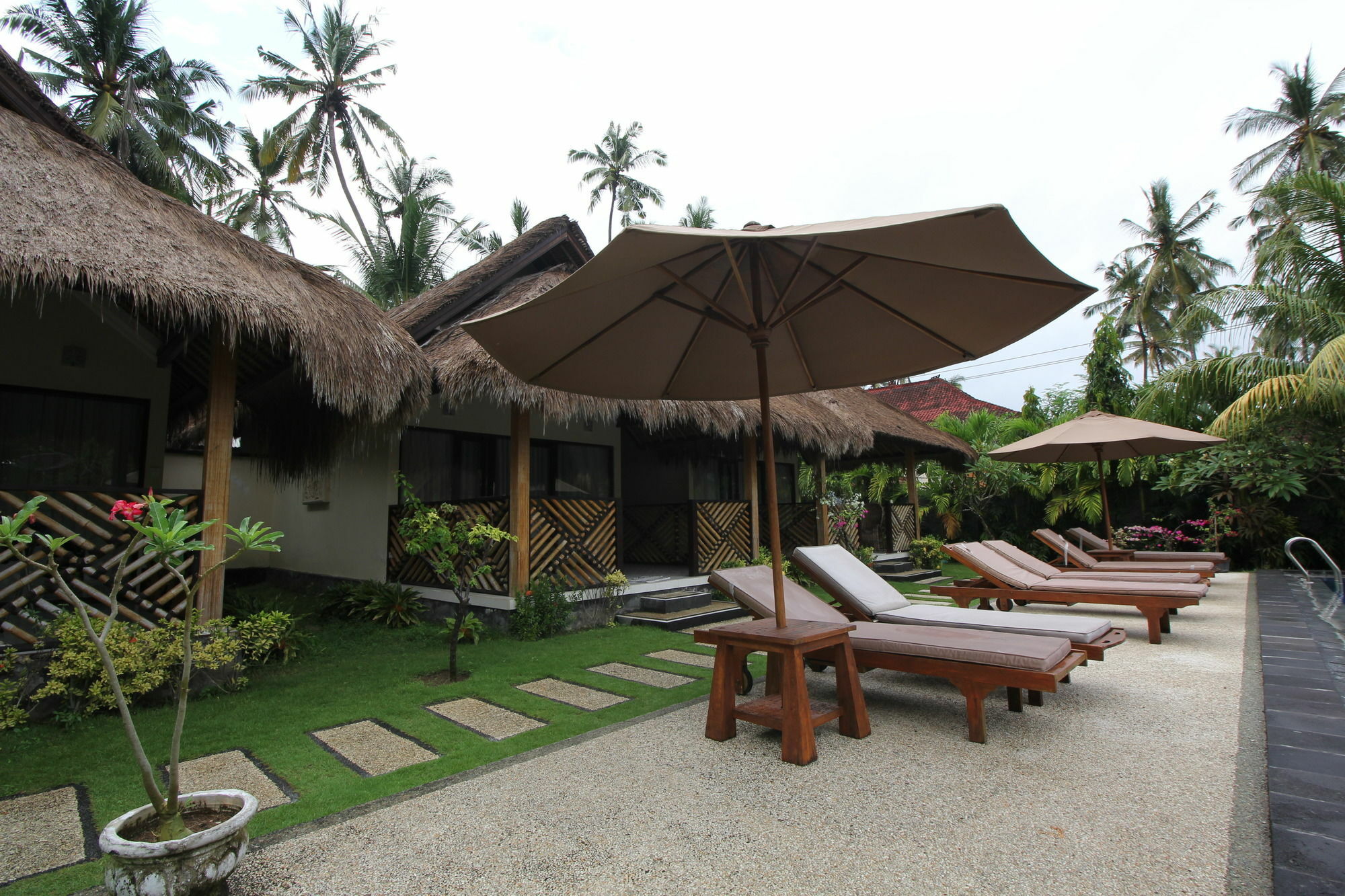 Mutiara Bali Hotel Candi Dasa  Exterior photo